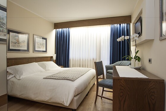 Online Booking EPS - photo 1