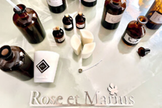 Atelier de création d'eau de parfum pour 2 - Rose et Marius - Aix-en-Provence (13)