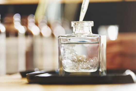 Atelier de création d'eau de parfum pour 2 - Rose et Marius - Aix-en-Provence (13)