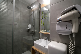 Ostal Hôtel Pau Université
