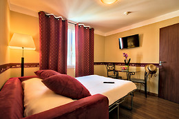 Zenitude Hôtel-Résidences :  Les Jardins de Lourdes ***
